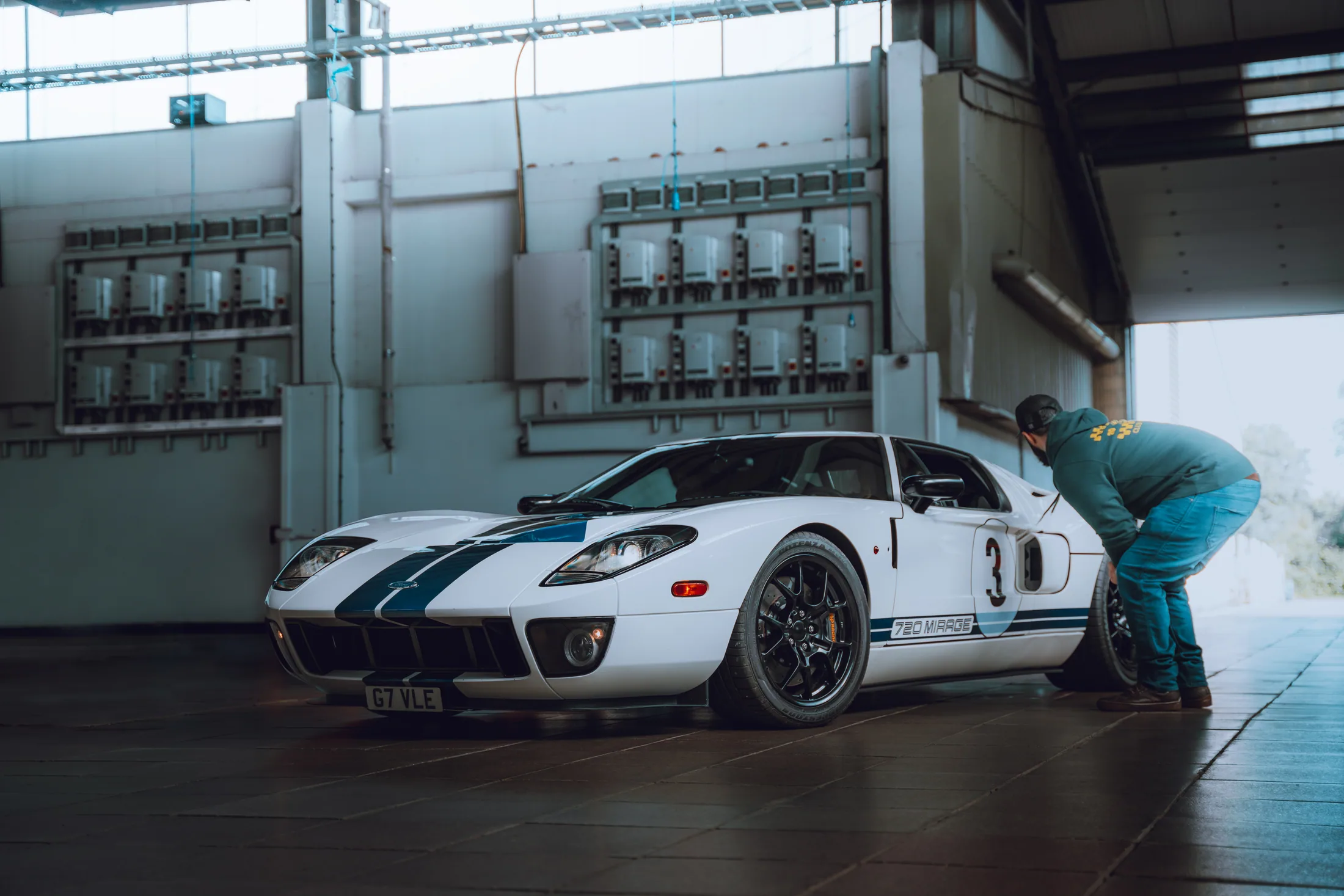 Ford GT during preparation